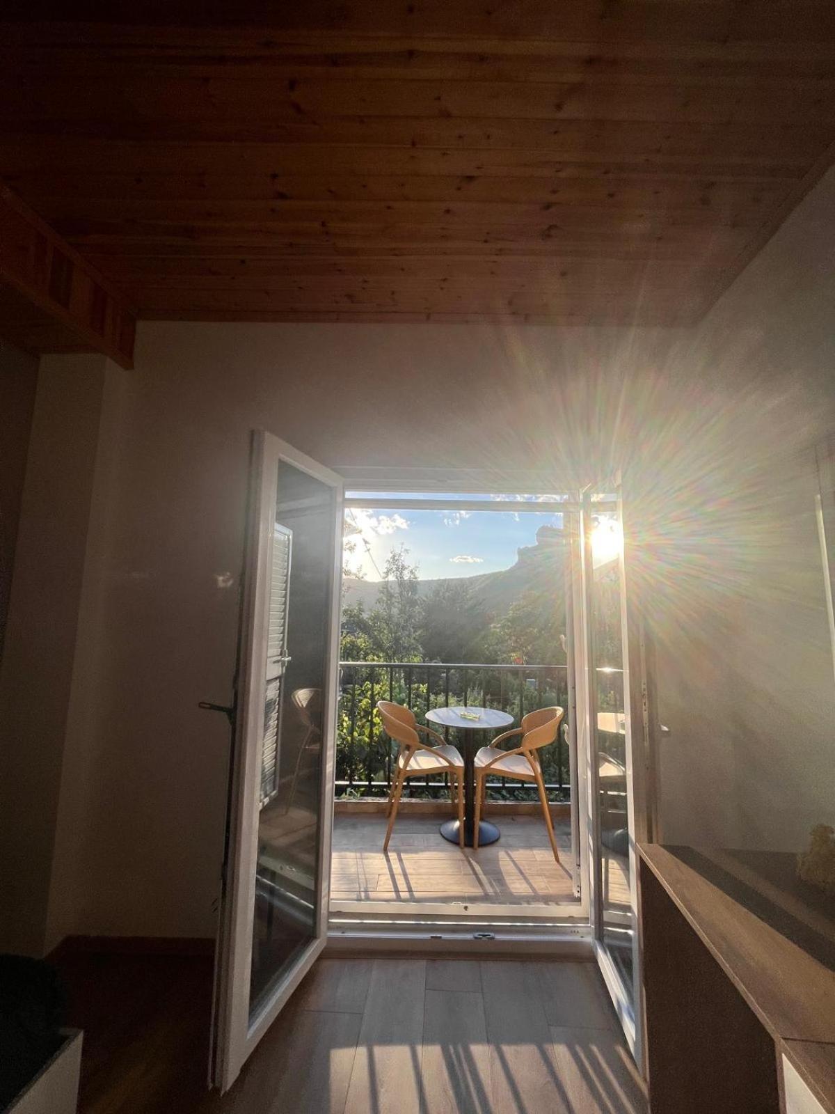 Villa Bujtina Lugina E Vjoses Përmet Exterior foto