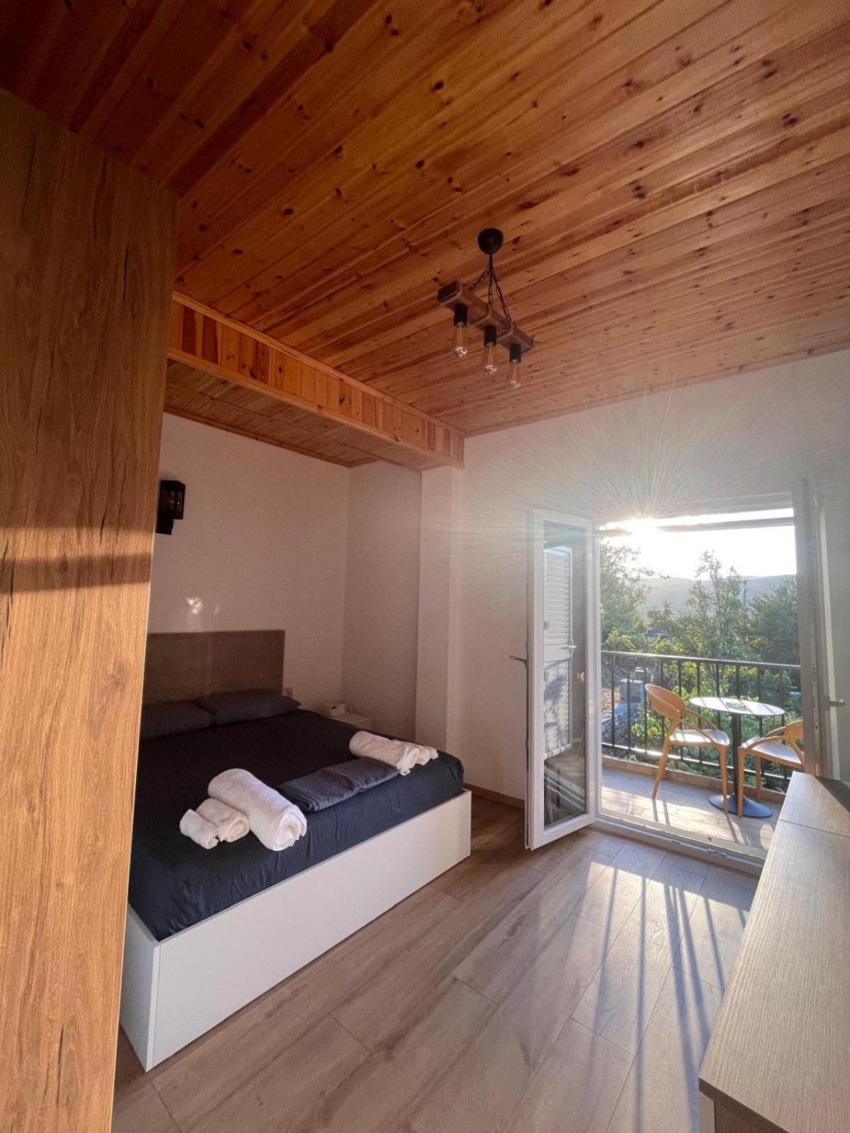Villa Bujtina Lugina E Vjoses Përmet Exterior foto