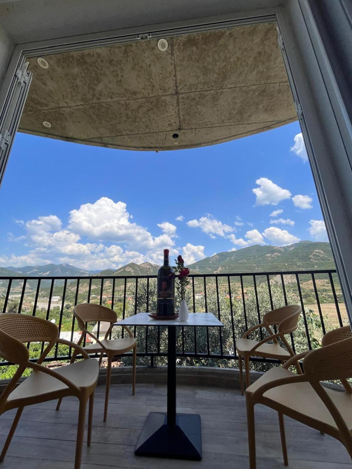 Villa Bujtina Lugina E Vjoses Përmet Exterior foto